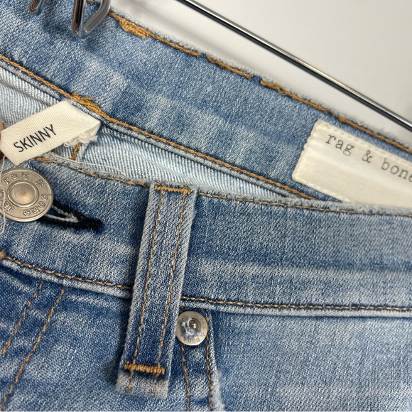 Rag & Bone Raw Hem Frayed Cuff Skinny Jeans in Blue Cln Birdie Light Wash Y2K 26 - Picture 9 of 15